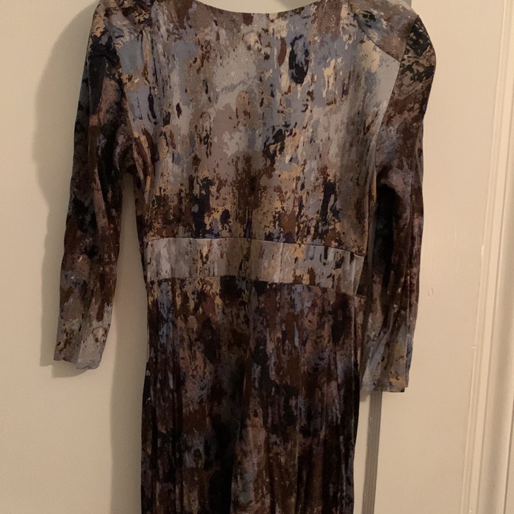 Three Dots Patterned Dress - Picture 6 of 6